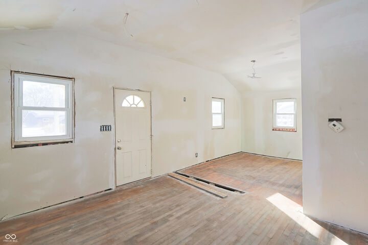 Property Photo: 4986 Adkins Street IN 47201