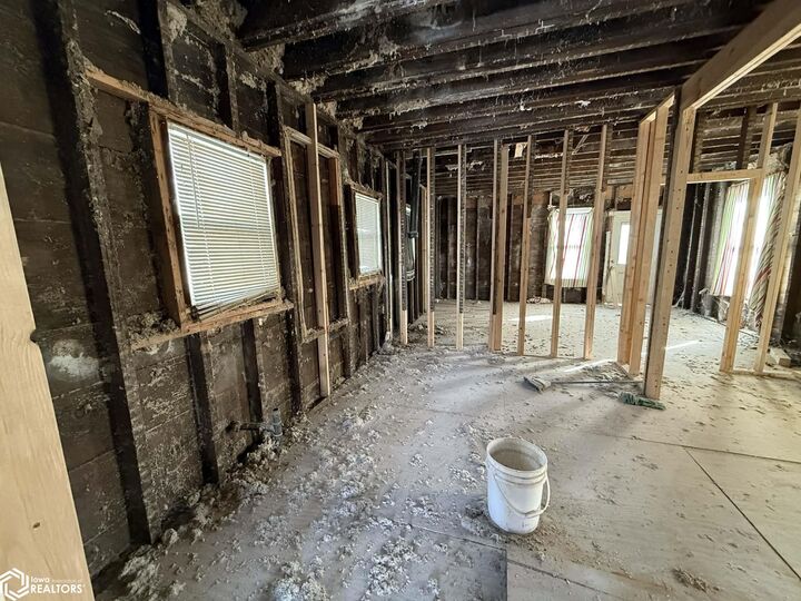 Property Photo:  902 N 9th Street  IA 52601 