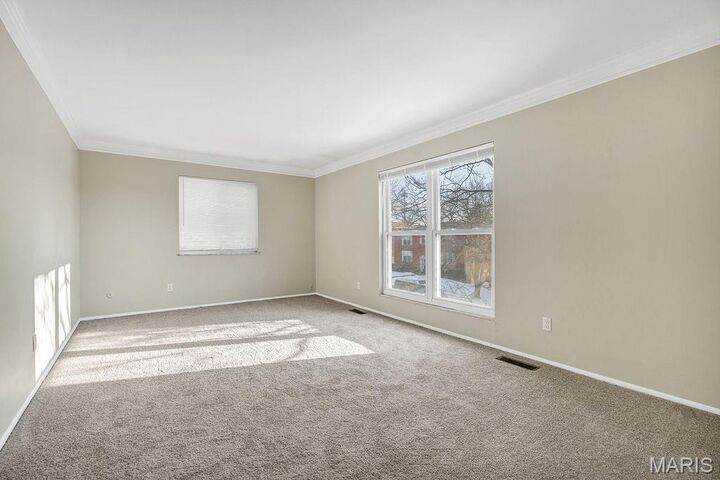 Property Photo:  10045 Puttington Drive Unit C  MO 63123 