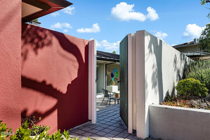 Property Photo:  1436 Hillcrest Avenue  CA 91106 