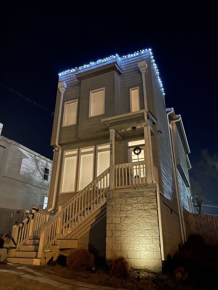 Property Photo:  1263 N Avondale Cir  TN 37207 