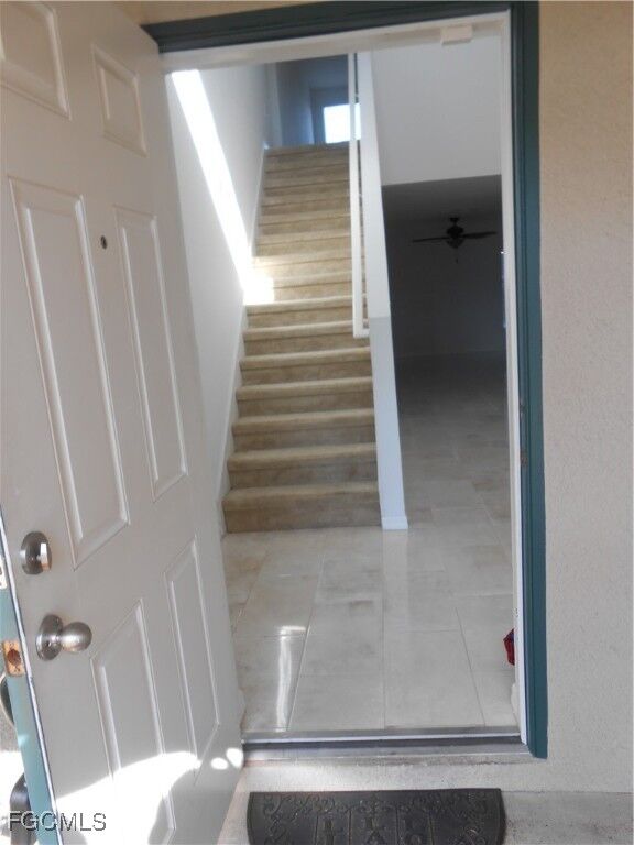 Property Photo:  154 Shadowview Court  FL 33974 