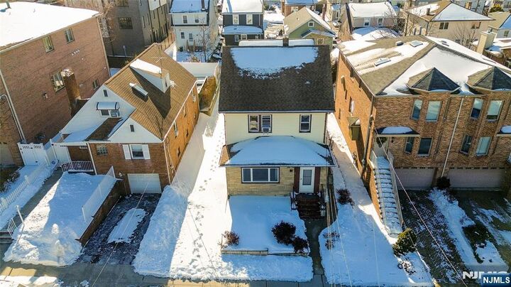 Property Photo:  428 Lawton Avenue  NJ 07010 