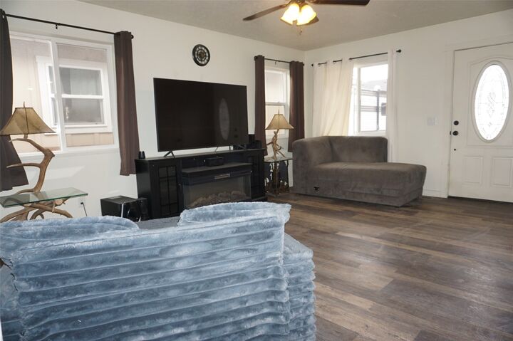 Property Photo:  1052 Therapy Way  MT 59828 