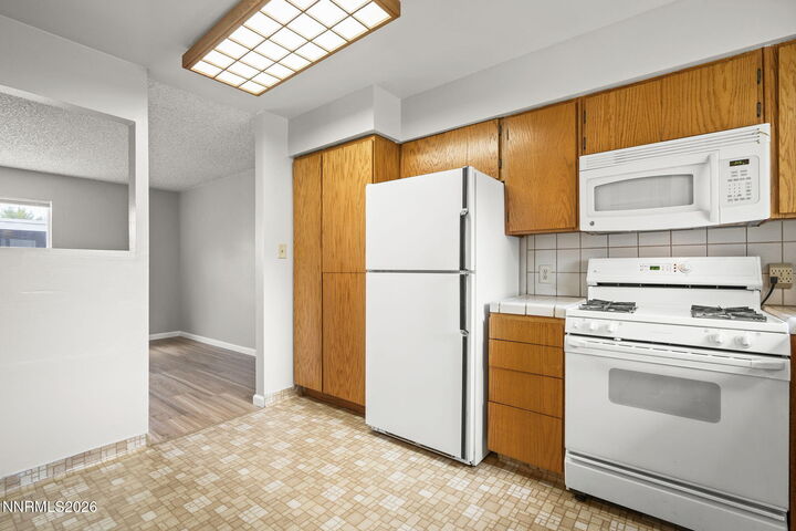 Property Photo:  28 Smithridge Park  NV 89502 