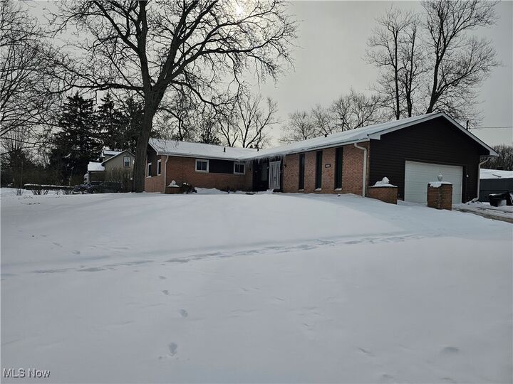Property Photo:  840 Archer Road  OH 44146 