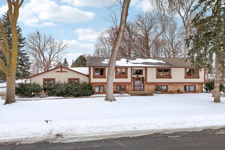 Property Photo: 5335 Baywood Shores Drive MN 55364