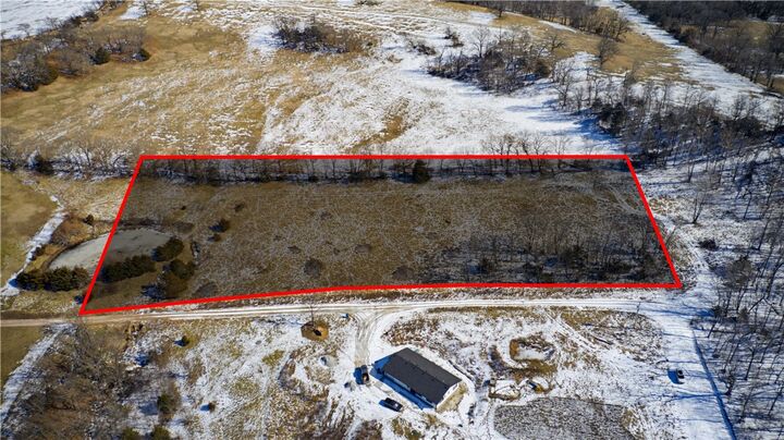 Property Photo:  263 Madison 7083  AR 72738 