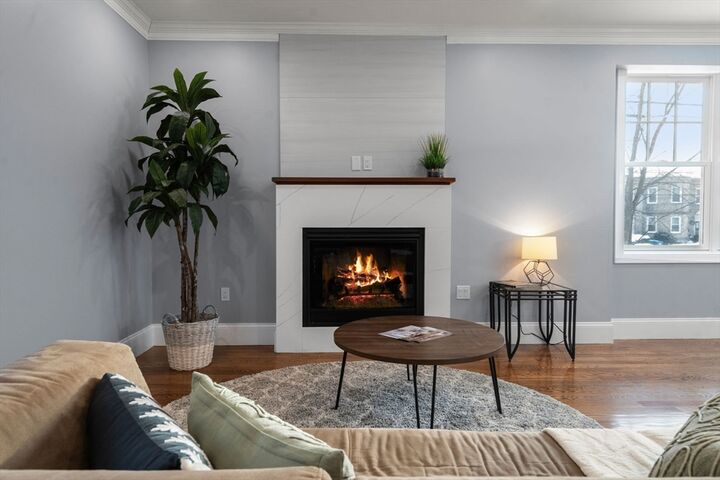 Property Photo:  667 Boylston St 667  MA 02459 