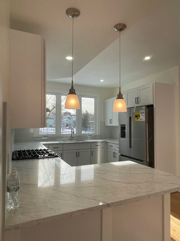 Property Photo:  40 Vernon 40  MA 02145 