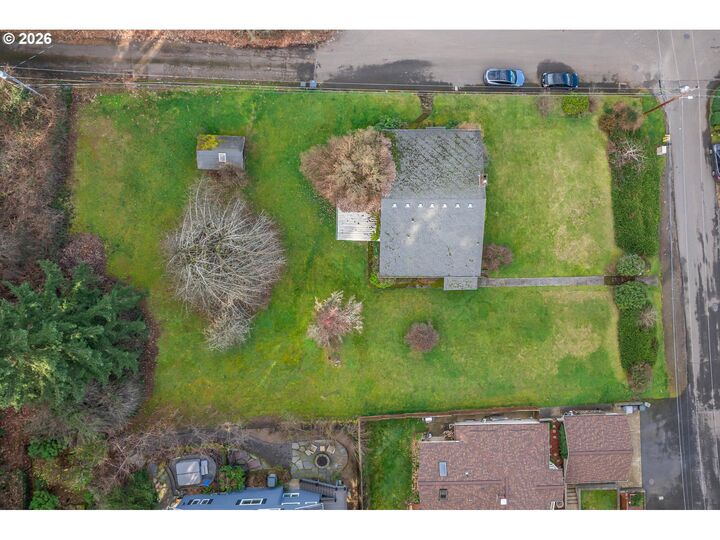 Property Photo:  2444 Randall St  OR 97068 