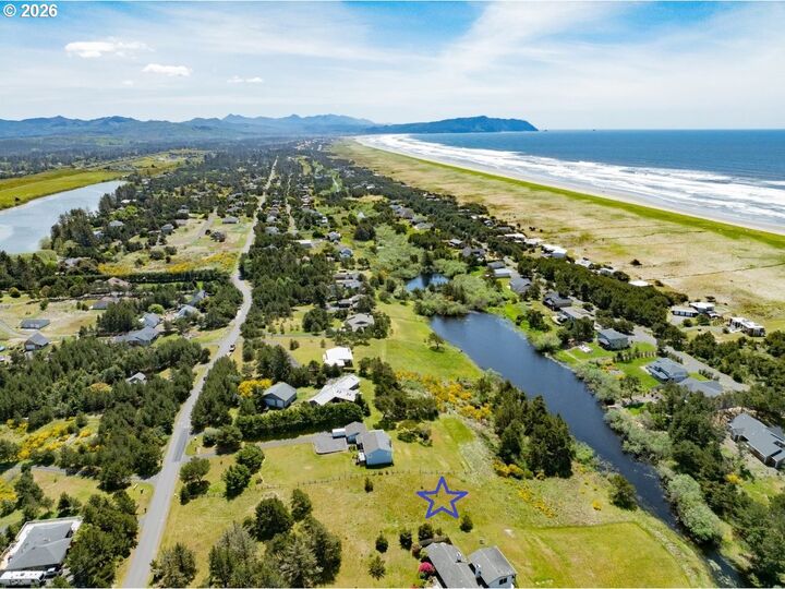 Property Photo: Manion Dr OR 97146