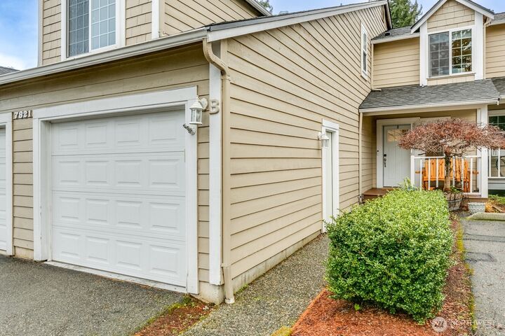 Property Photo:  7821  196th Street SW B  WA 98026 