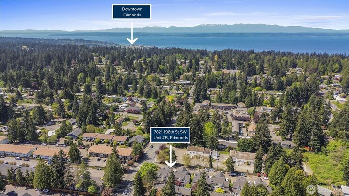 Property Photo: 7821 196th Street SW B WA 98026
