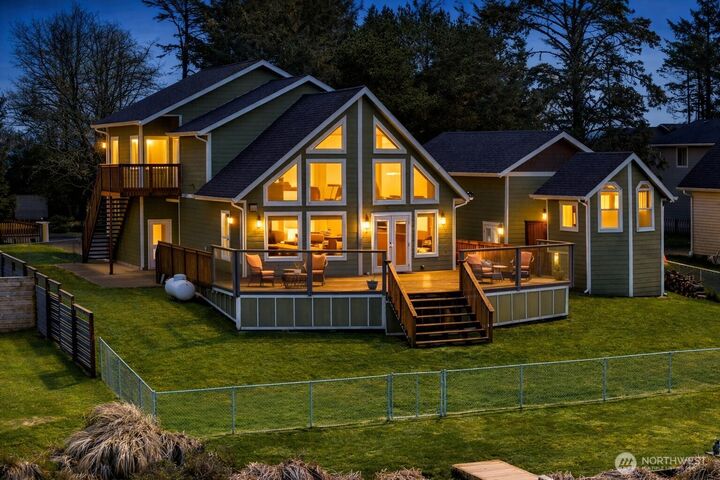 Property Photo:  503  Duck Lake Drive SE  WA 98569 