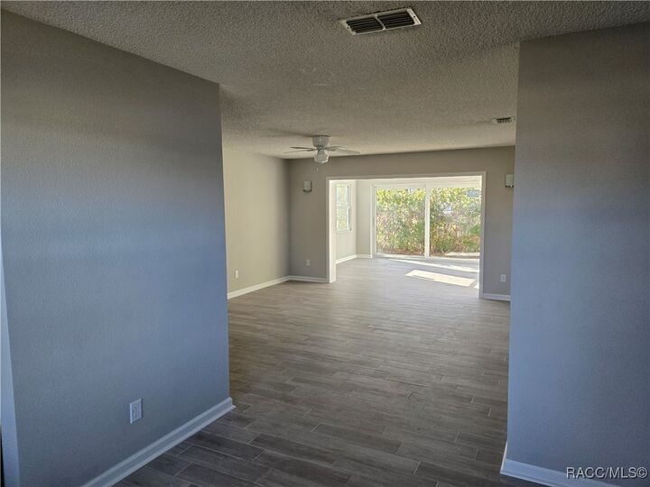 Property Photo:  11599 W Kingfisher Court  FL 34429 