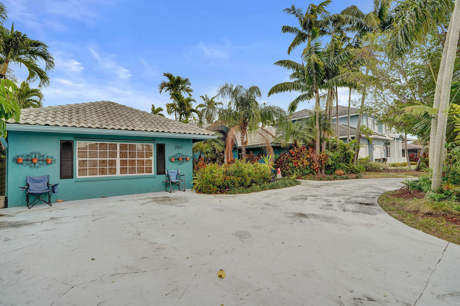 Property Photo:  2831 NE 34th Court  FL 33064 