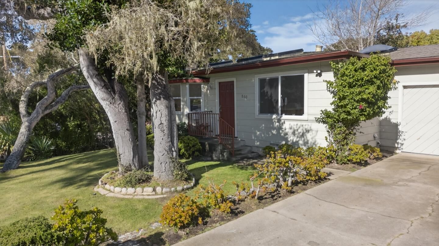 Property Photo:  860 Sunset Drive  CA 93950 