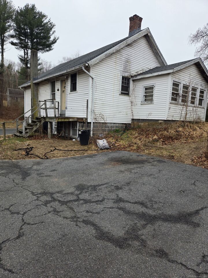 Property Photo:  127 Route 6  CT 06237 