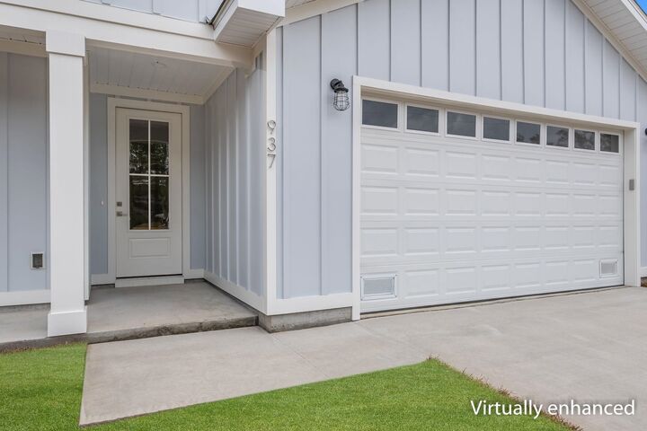 Property Photo:  937 Cap Tram Road  FL 32317 