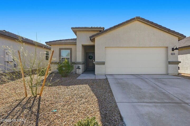 Property Photo: 9780 E Gray Hawk Drive AZ 85730