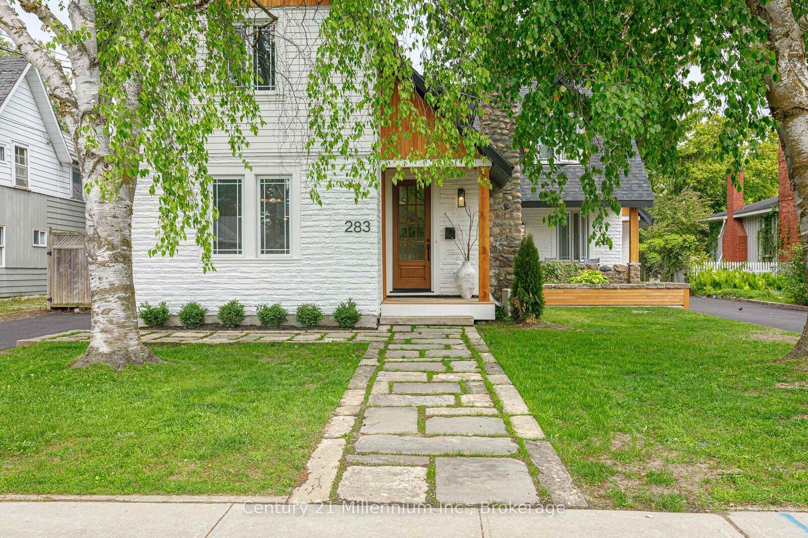 Property Photo: 285 Maple Street ON L9Y 2R3