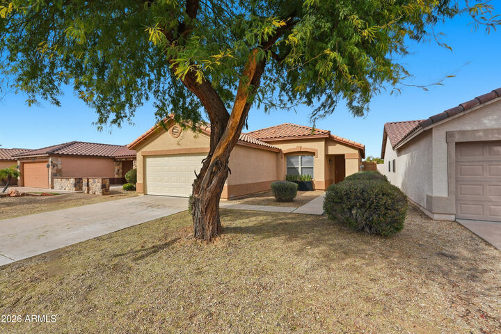 Property Photo:  15656 W Acapulco Lane  AZ 85379 