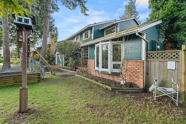 1761 140A Street — photo 1
