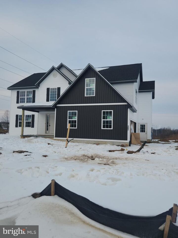 Property Photo:  107 Nicholas Court  DE 19720 