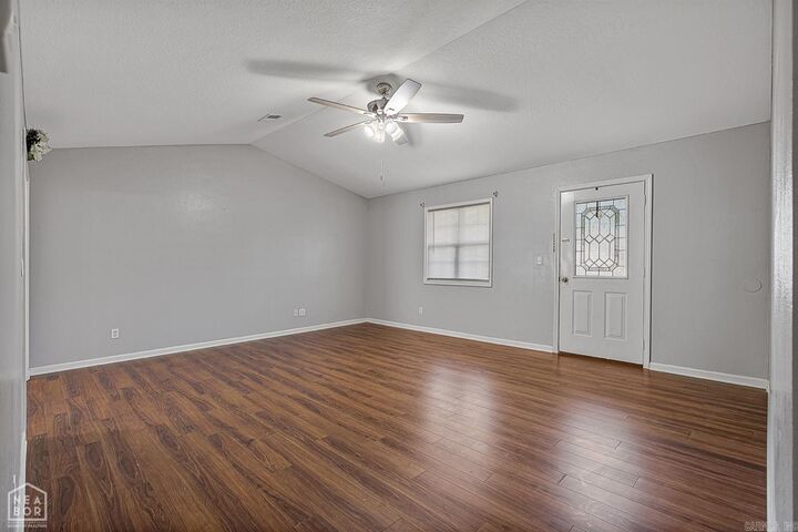 Property Photo: 2802 N 4th Street AR 72450