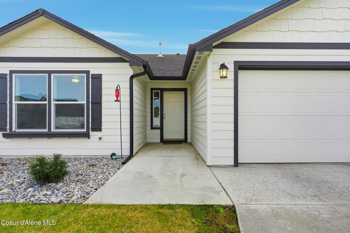 Property Photo:  16161 N Hadley Loop  ID 83858 