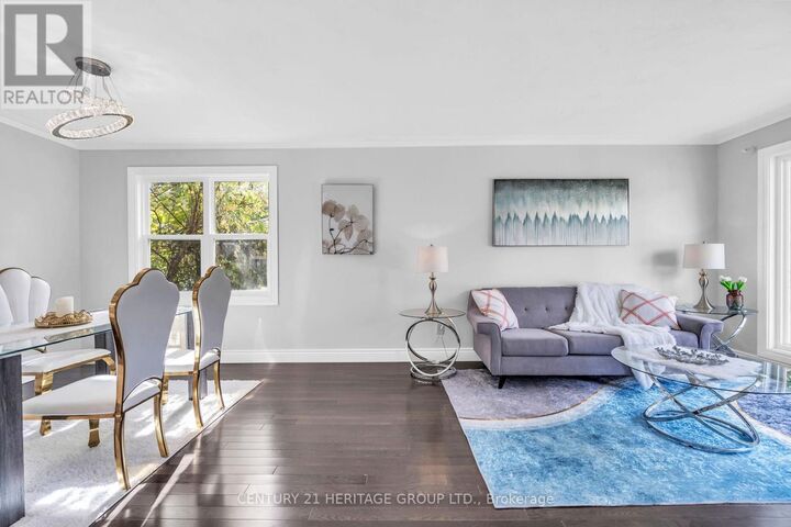 Property Photo: 53 Wilstead Drive ON L3Y 4T8