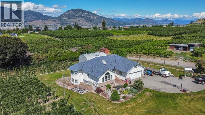 Property Photo: 1260 Broughton Avenue BC V2A 8S9