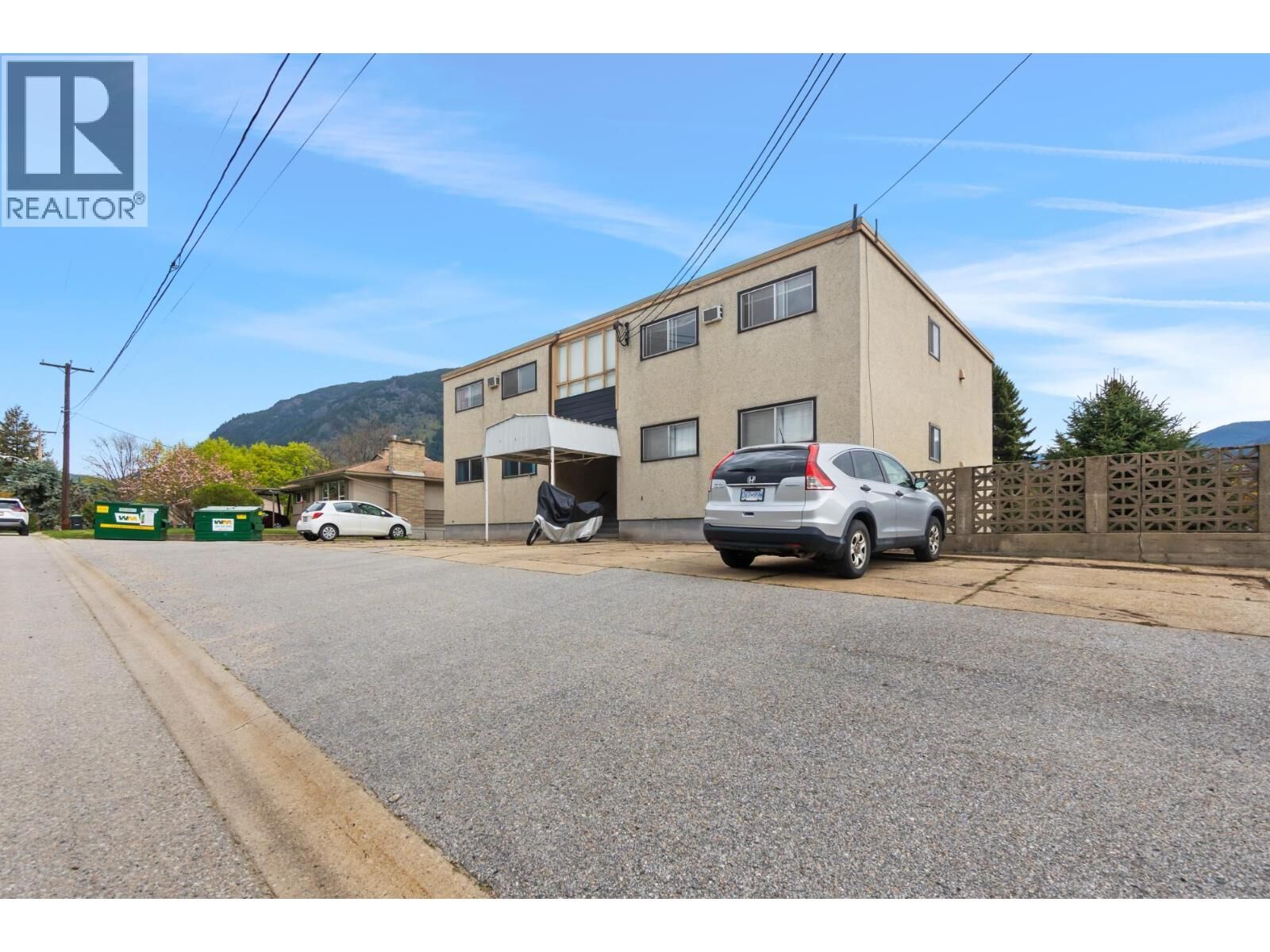 Property Photo: 525 11th Avenue BC V1N 1J6