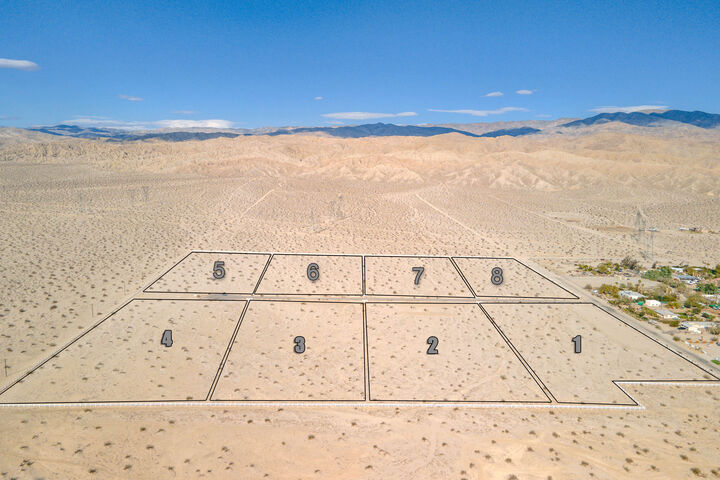 Property Photo:  7 Hidden Springs Court  CA 92276 