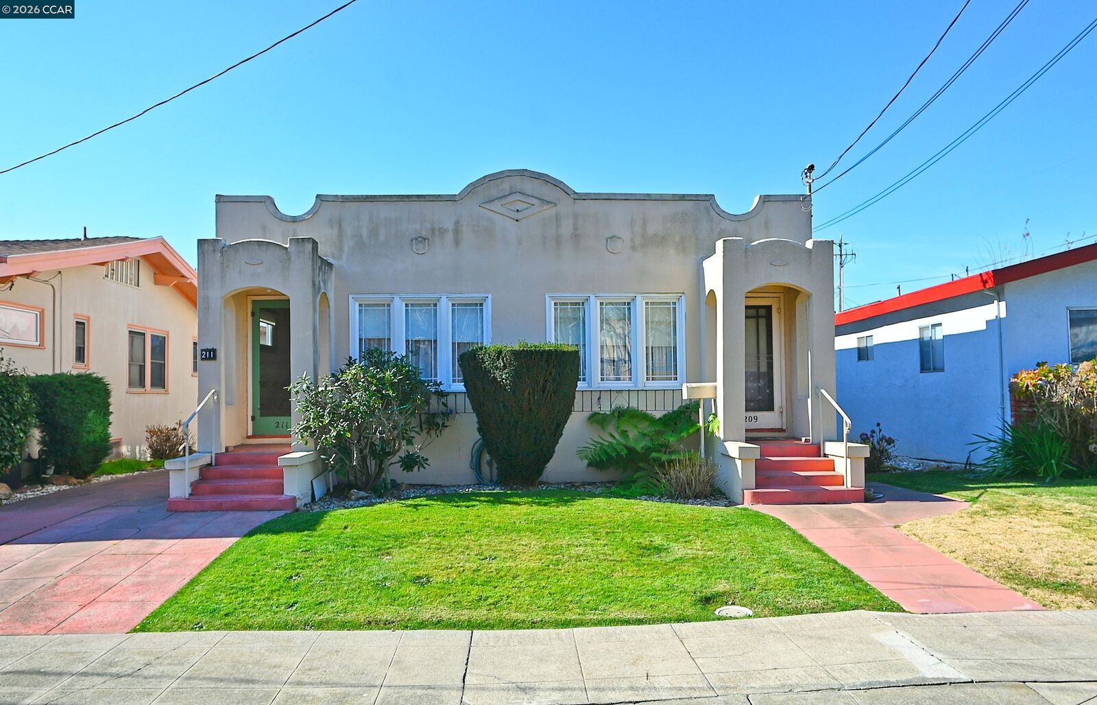Property Photo:  209 Arroyo Ave  CA 94577 