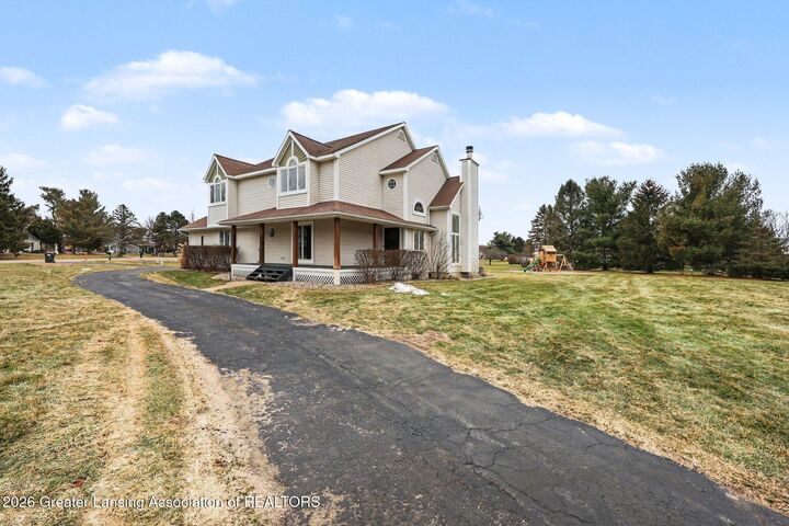 Property Photo:  6124 Silkworth Boulevard  MI 49201 