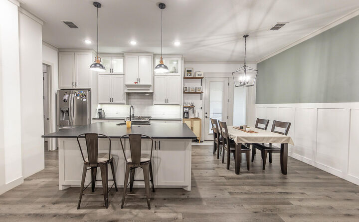 Property Photo: 7809 52nd Street TX 79407