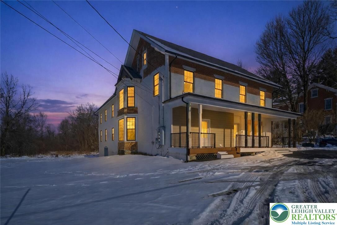 Property Photo:  3591 Station Avenue 4  PA 18034 