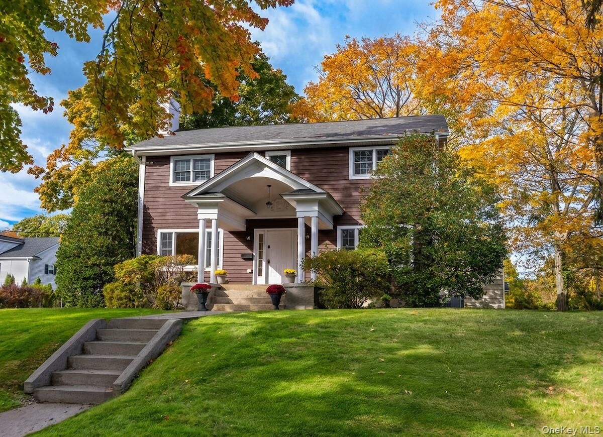 Property Photo:  13 McClelland Avenue  NY 10522 