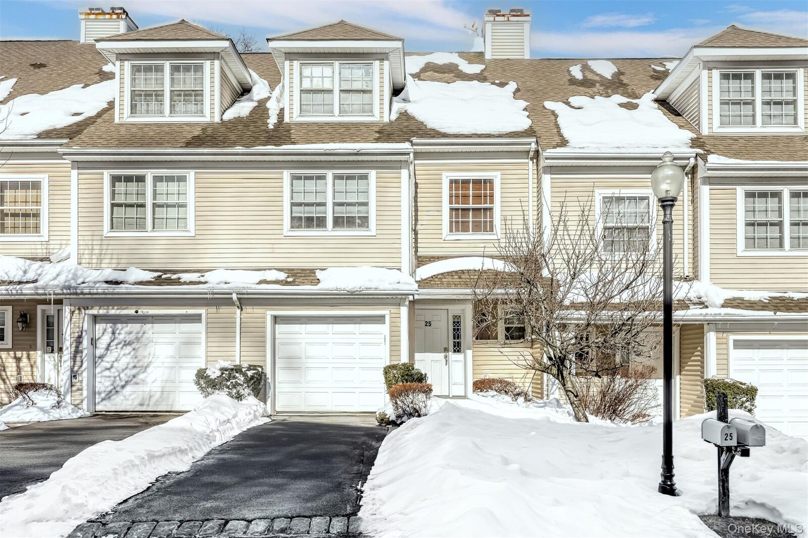 Property Photo:  25 Crystal Hill Drive  NY 10970 