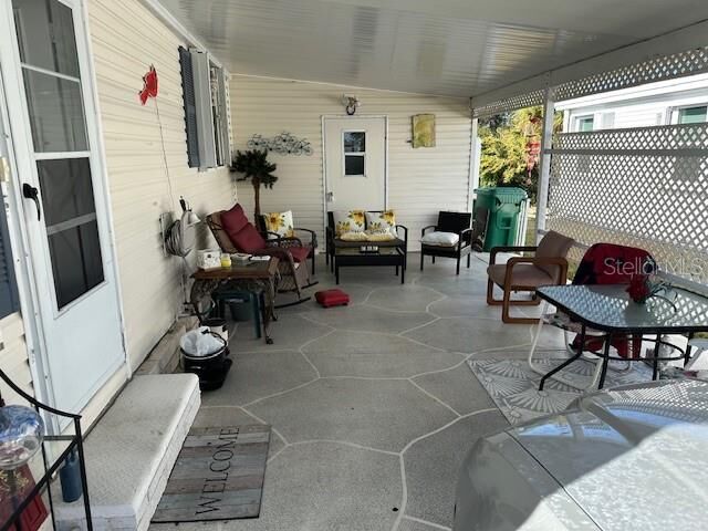 Property Photo:  5601 Duncan Rd 31  FL 33982 