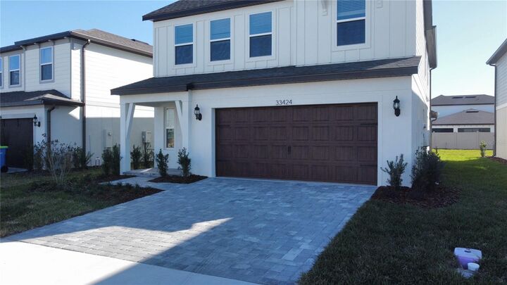 Property Photo:  33424 Binding Ties Lane  FL 33545 