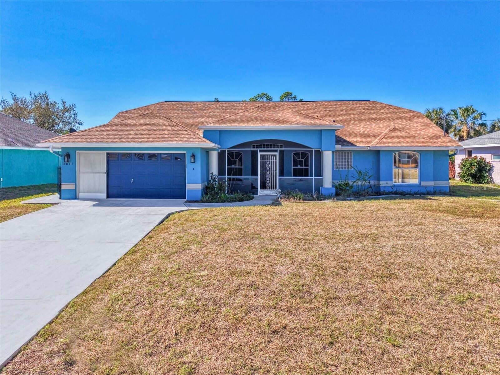 Property Photo: 4041 Barbary Lane FL 34287