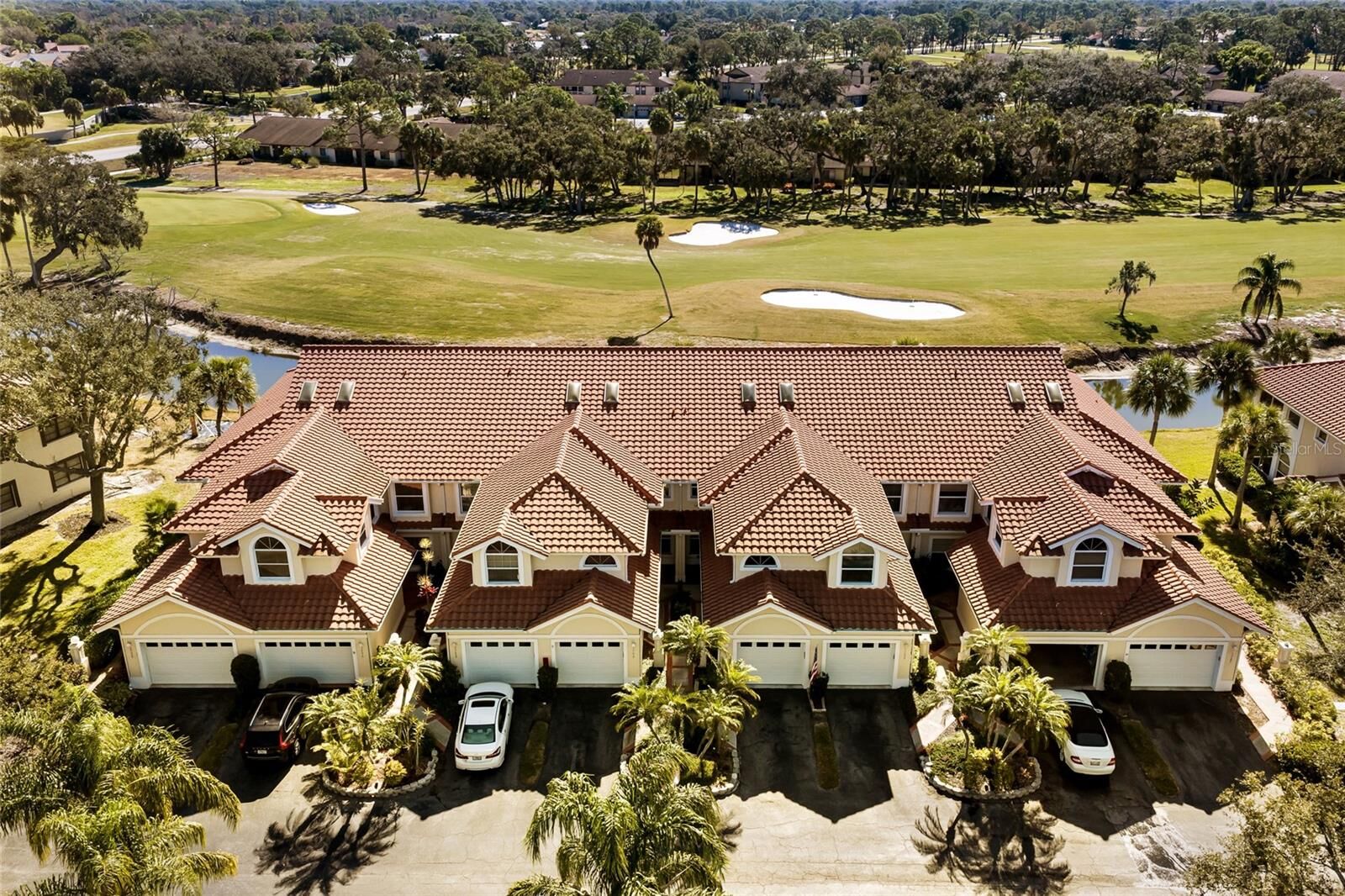 Property Photo:  5590 Golf Pointe Drive 5590  FL 34243 