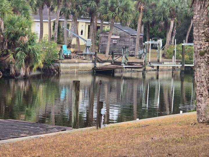 Property Photo: 3432 Como Street FL 33948