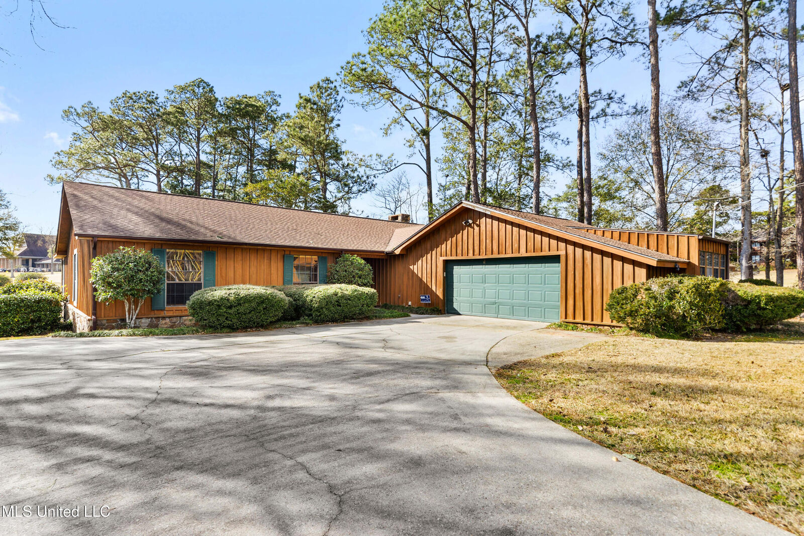 Property Photo:  7712 Laie Place  MS 39525 