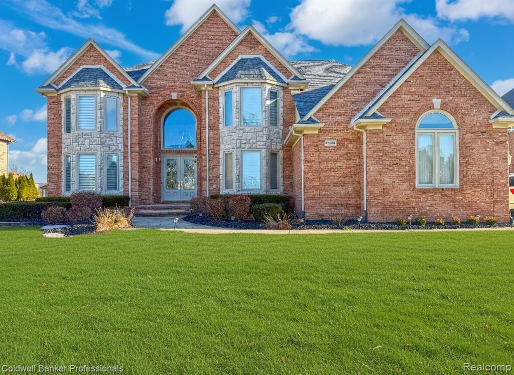 Property Photo:  43358 Chester Drive  MI 48314 4536 