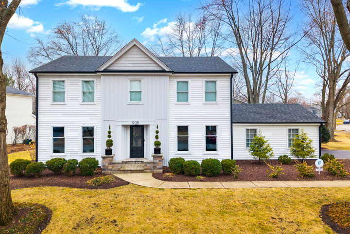 Property Photo: 1205 Briergate Drive IL 60563