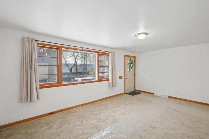Property Photo:  1711 W 43rd Street  IL 60609 